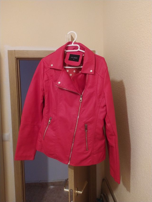 Chaqueta de polipiel de mujer