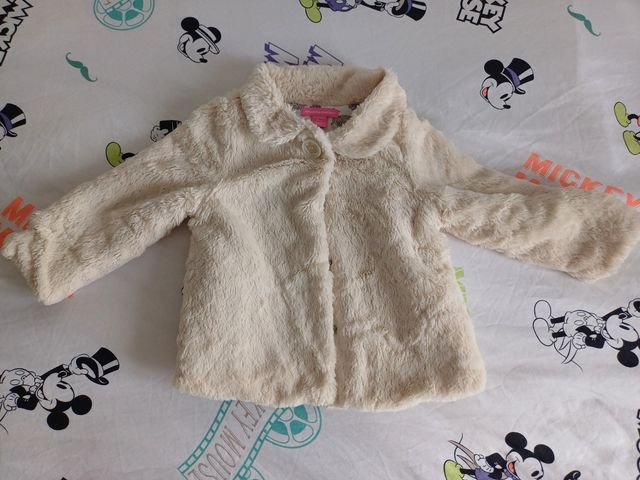 Abrigos bebe