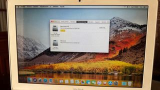 Macbook blanco 2009 A1342