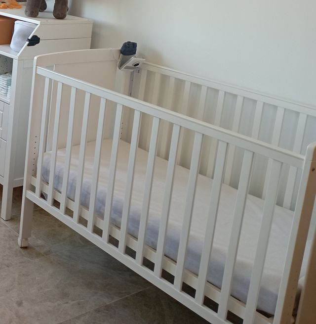 Culla per bambini adatta alla stuoia con REGALO