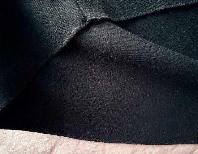 Jersey cuello alto negro Zara