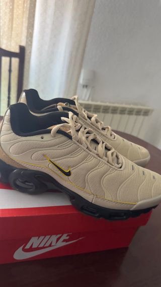 Nike Air Max Plus
