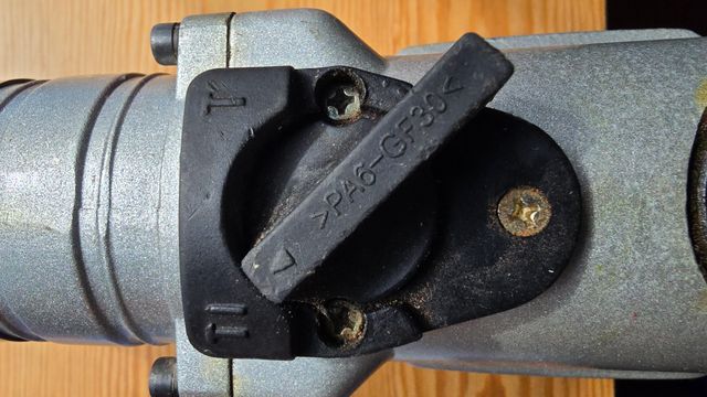 Taladro rotativo marca COMAX pro; mod. CRH1100CB