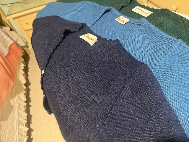 Lote de tres rebecas niñas