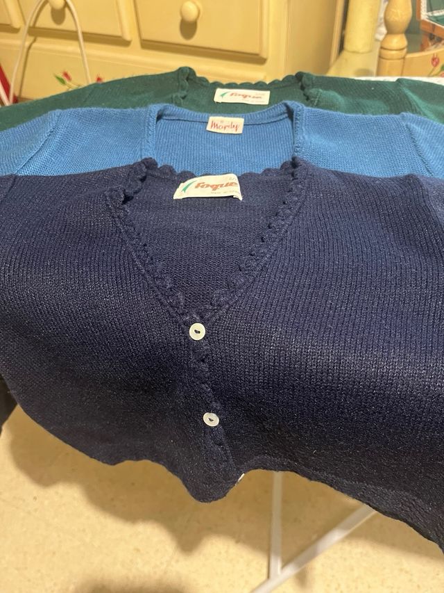 Lote de tres rebecas niñas