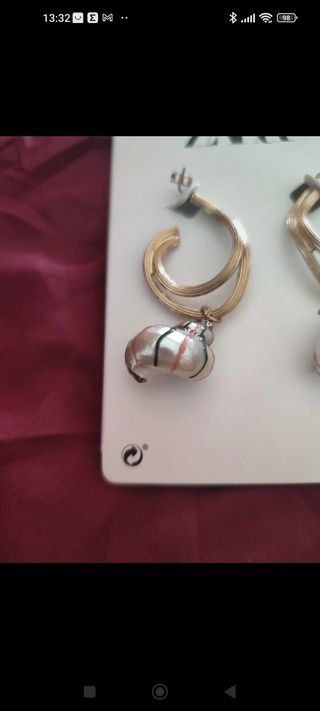 Pendientes de Zara