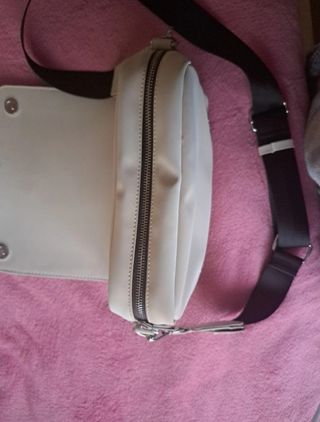 Bolso crema de Parfois