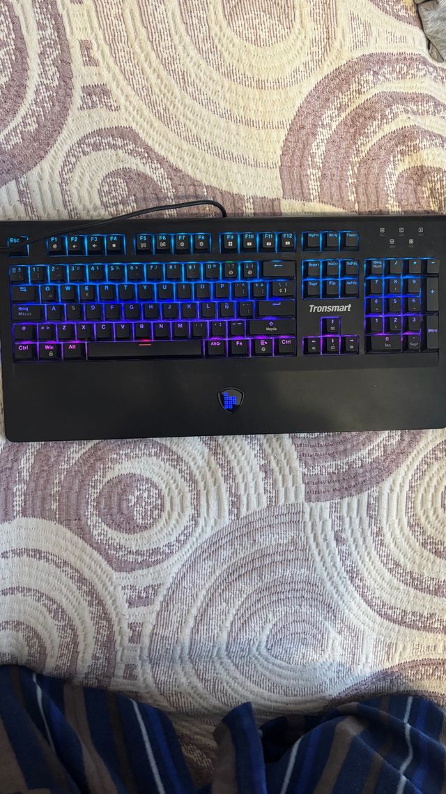Teclado Mecánico Tronsmart TK09RGB