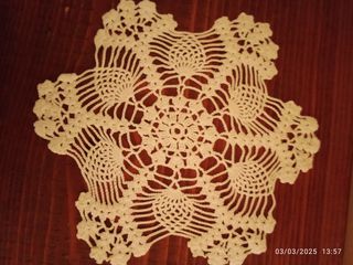 Centrini all' uncinetto