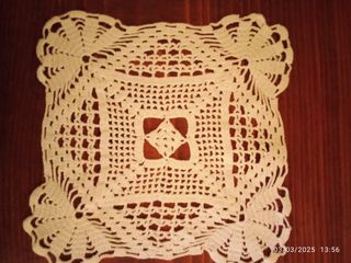 Centrini all' uncinetto