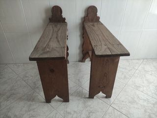 Soporte o patas de madera para baúl