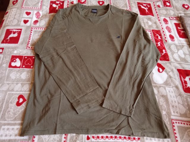 Maglietta uomo manica lunga.