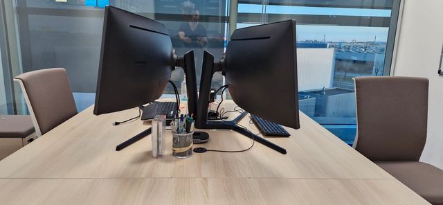 Pantalla Samsung 49”