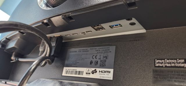 Pantalla Samsung 49”