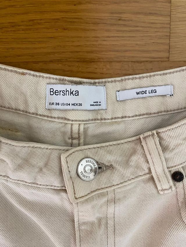 Pantaloni donna Bershka taglia 36