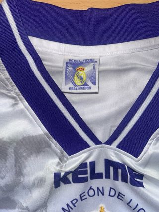 Camiseta Real Madrid Campeon de liga 96/97 Raul 
