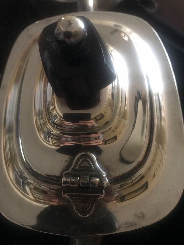 Juego café 3 piezas estilo modernista de alpaca