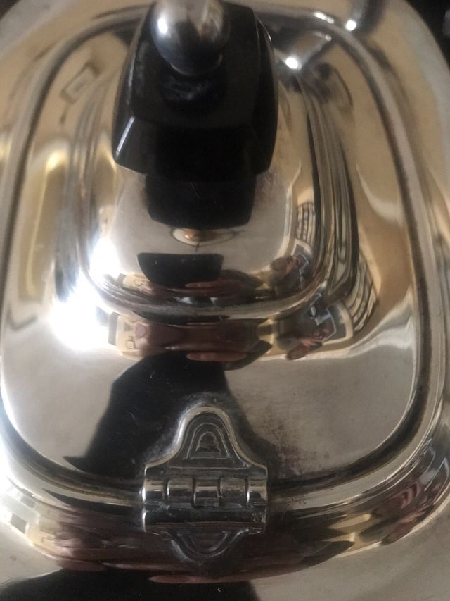 Juego café 3 piezas estilo modernista de alpaca