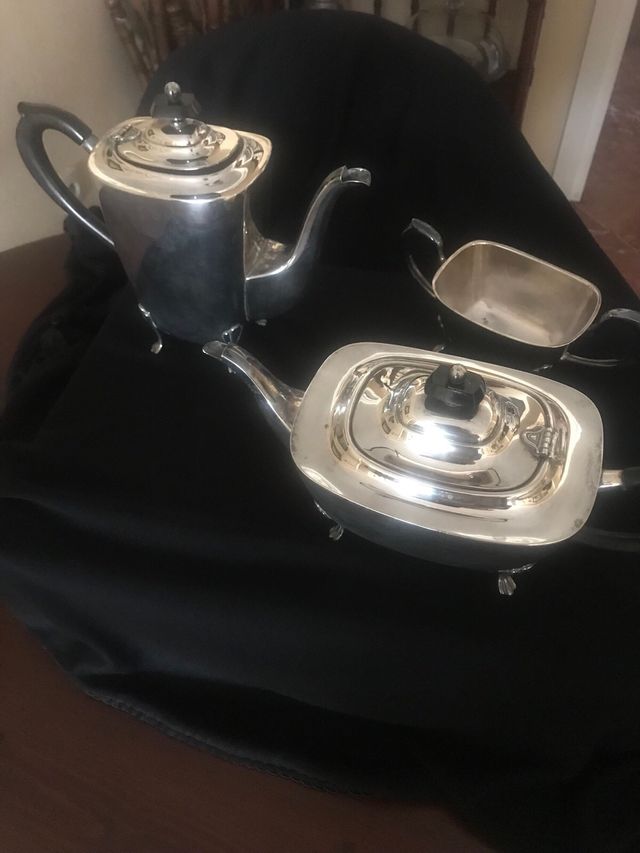 Juego café 3 piezas estilo modernista de alpaca