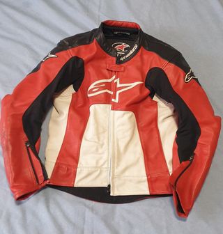 Mono Alpinestar Talla 48