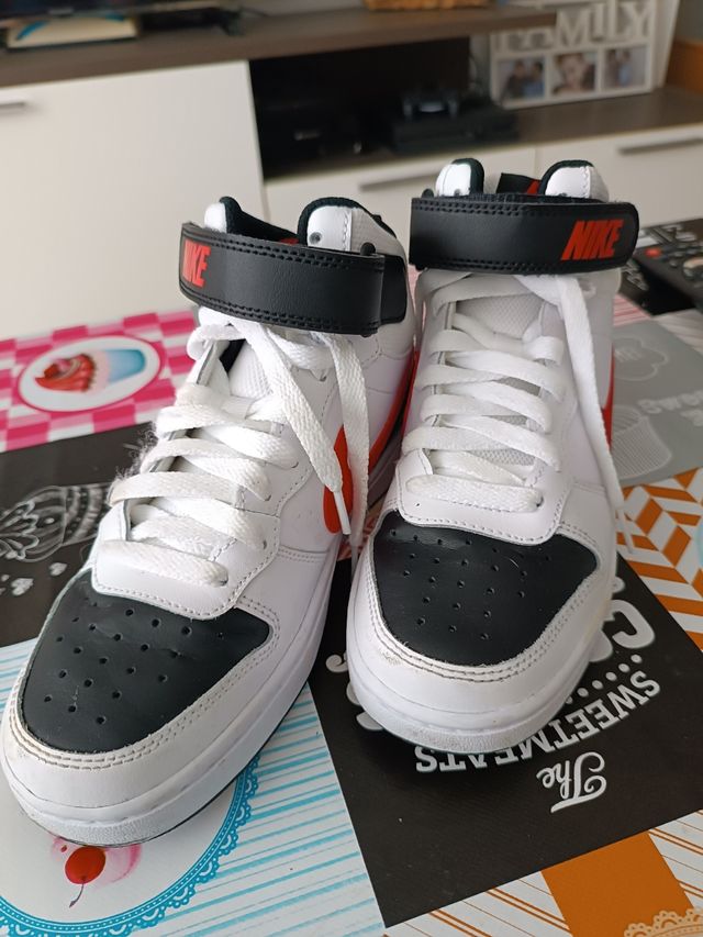 Nike Court Borough Mid 2