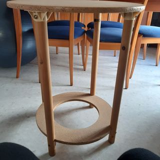 Mesa redonda 60 diámetro x 75 cm altura