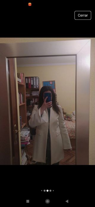 Abrigo de primavera verano de Zara.