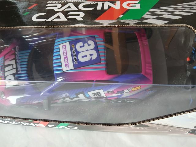 Coche con mando a distancia