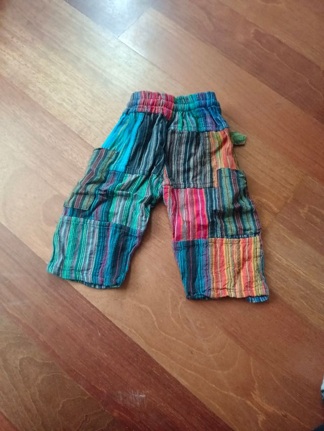 Pantalones hippie bebe