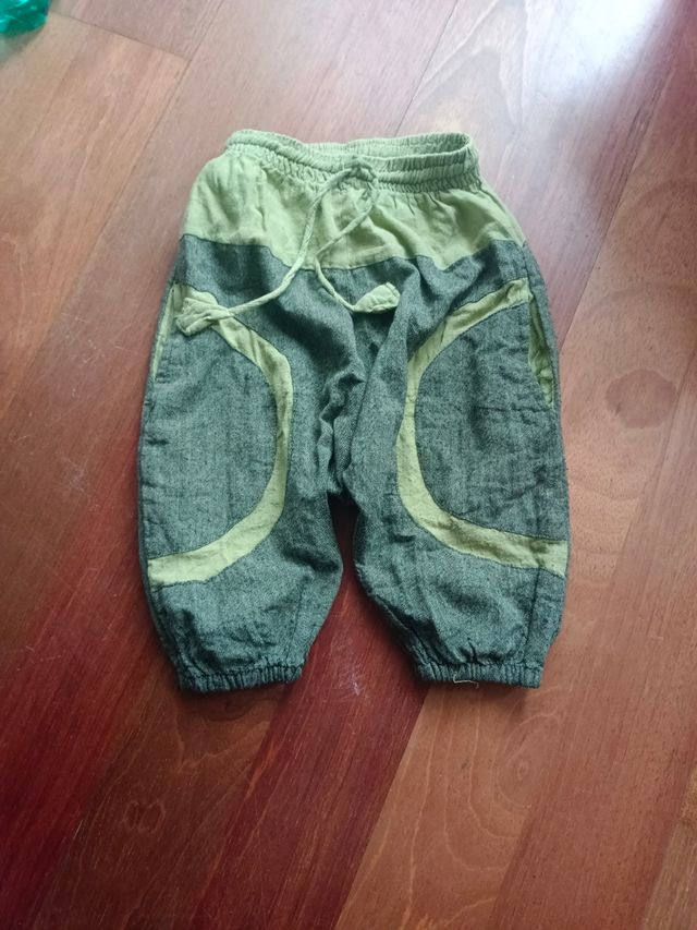 Pantalones hippie bebe