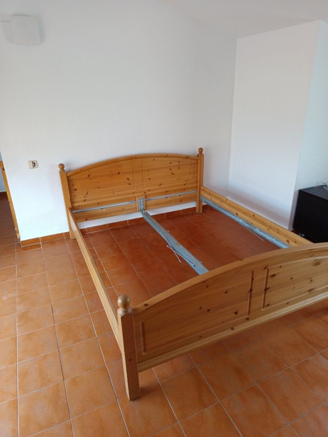 Mueble cama madera