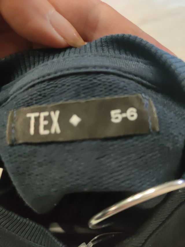 Vestido niña en buen uso