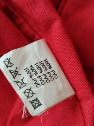 Borsa grande, a spalla, con cuori vernice