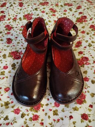 Manoletinas Camper N 36, regalo sandalias