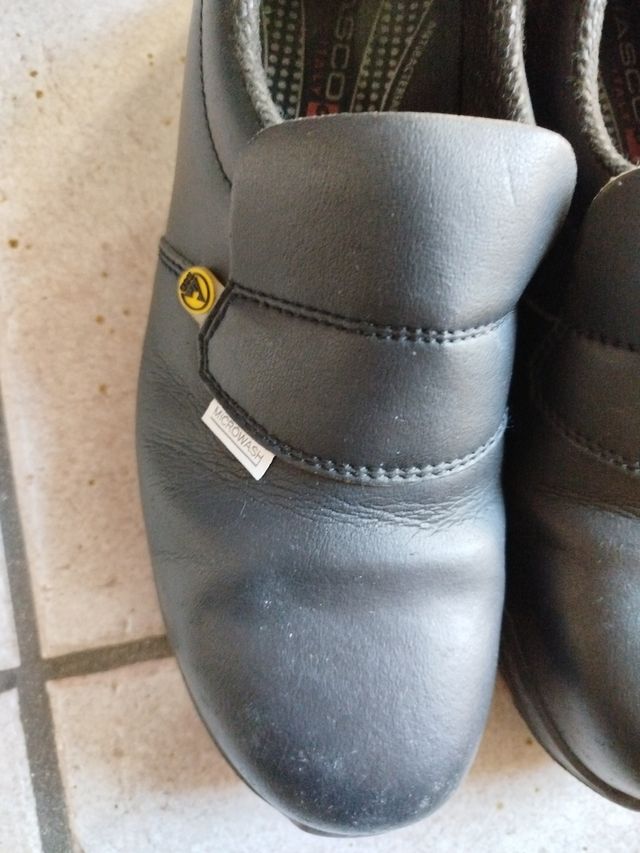 Scarpe da lavoro antinfortunistiche,omaggio:calzin