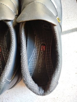 Scarpe da lavoro antinfortunistiche,omaggio:calzin