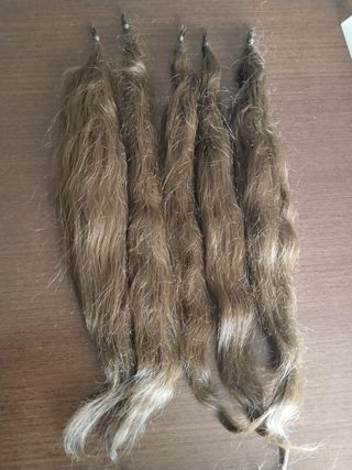 Pelo natural castaño,moños fallera