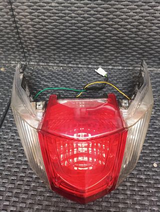 Luz trasera con sus intermitentes