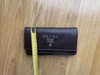 Cartera marron inspiracion Prada