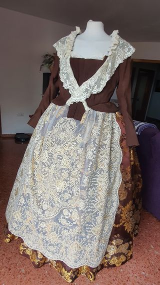 Traje Fallera