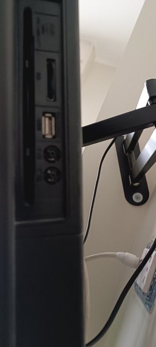 TV Telefunken 24"