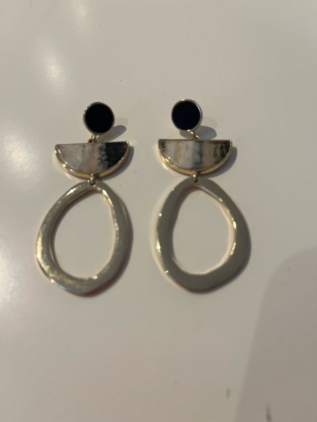 Lote de pendientes y pulseras