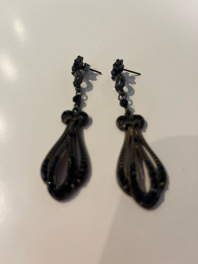 Lote de pendientes y pulseras