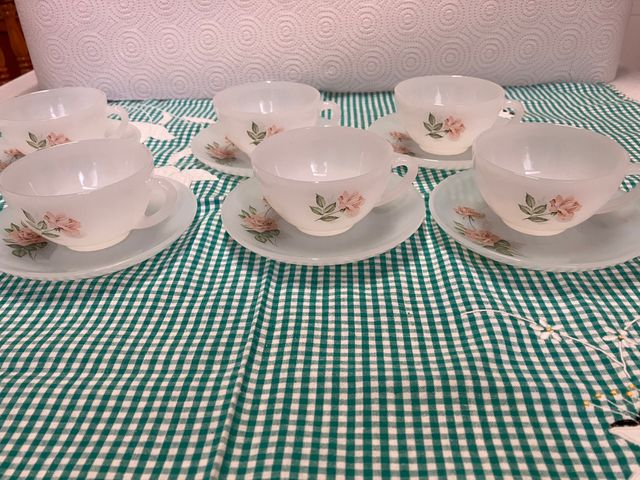 Juego de café Arcopal rosas