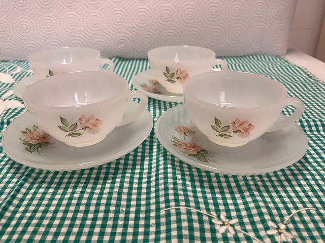 Juego de café Arcopal rosas