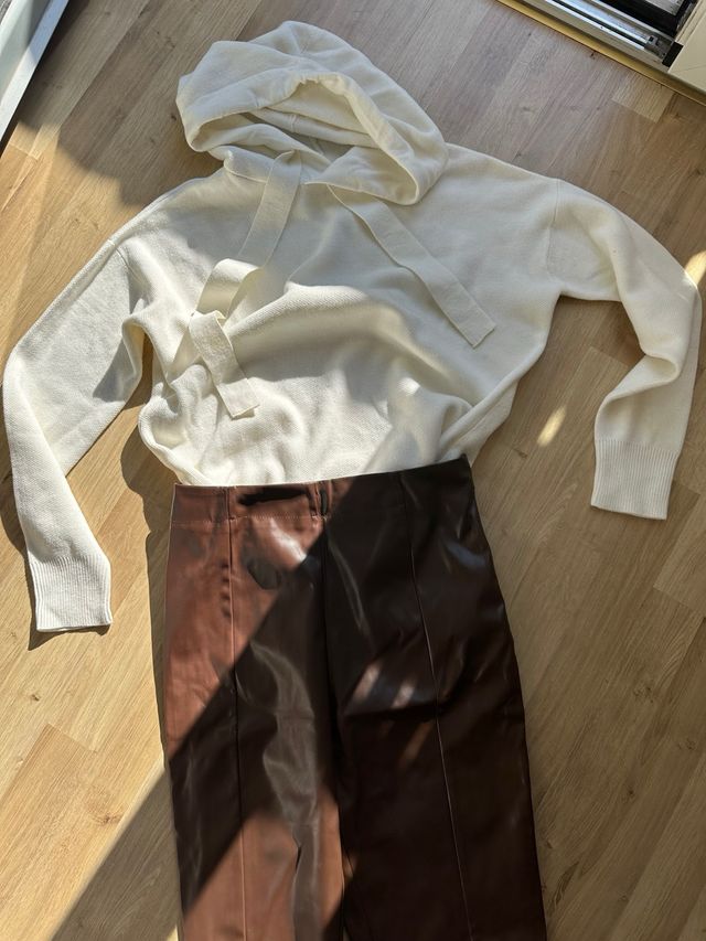 Set maglia e pantaloni