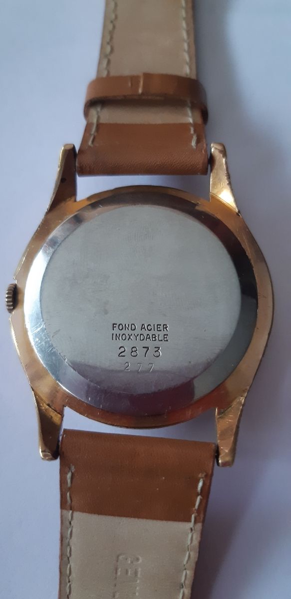 Antiguo reloj Comando, de hombre