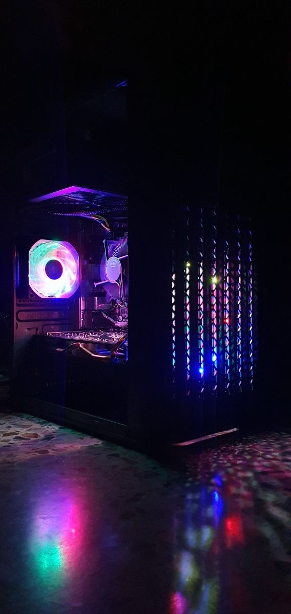 NUEVO!! PC GAMING INTEL i5 16GB RAM RX580 8GB