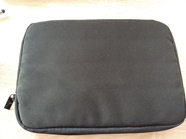 samsung galaxy tab a8 con accessori