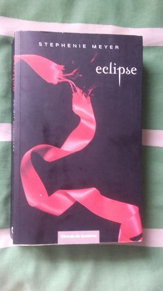 CHOLLAZO: LOTE de 3 libros saga CREPUSCULO